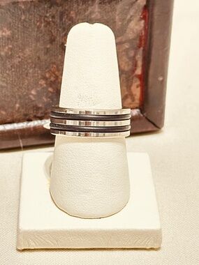 Stainless Steel Black Double Groove Band Ring Size 9 Mens Womens Unisex NWT